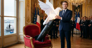 Emmanuel Macron et la "guerre de courtoisie"