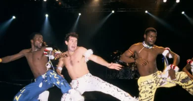 Johnny CLEGG