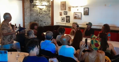 Conférence suite tribune