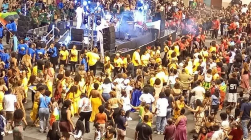 Festival Kabar Défilé